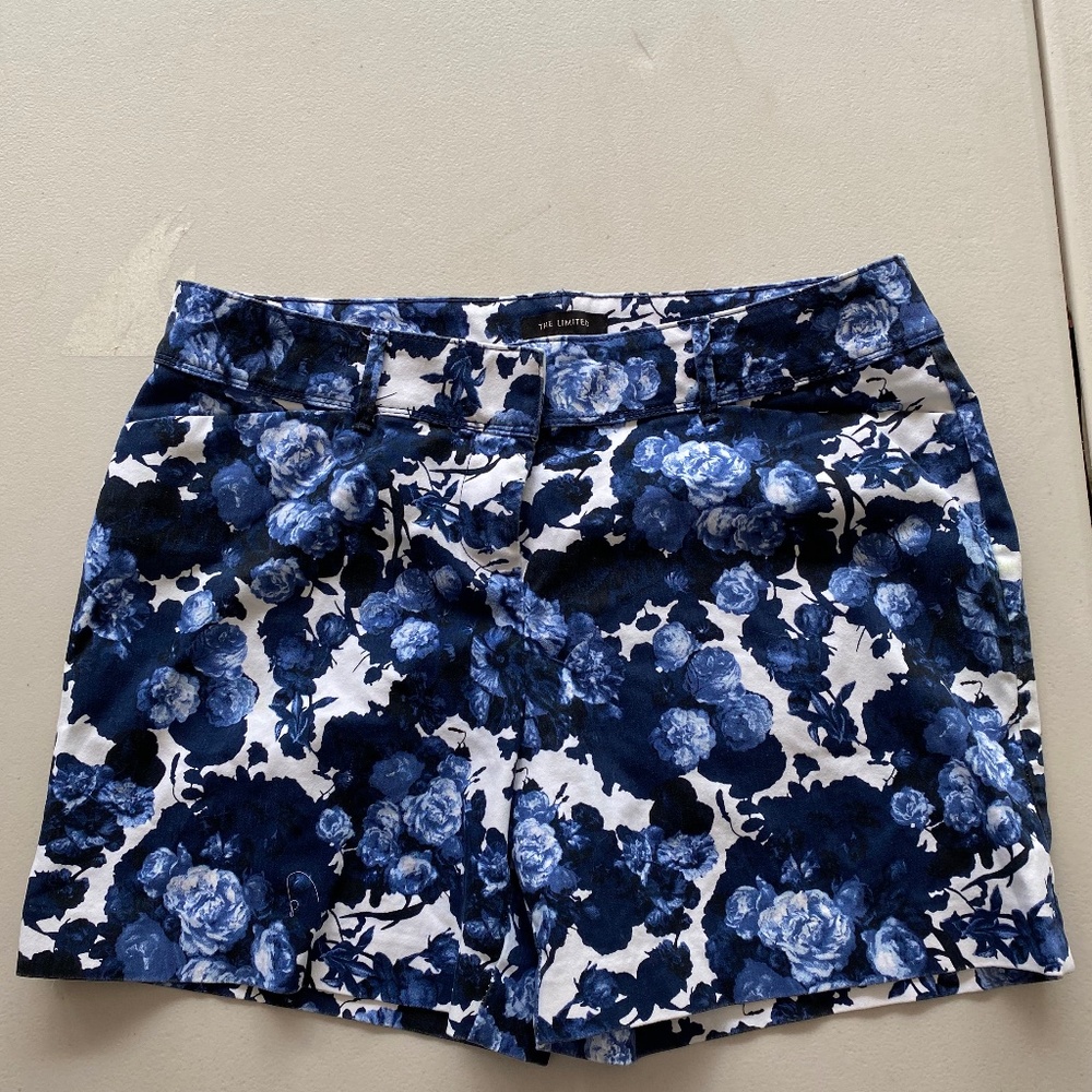 The Limited blue/white short shorts